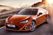 Toyota представила заднеприводное купе GT 86 