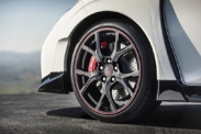 Новые изображения Honda Civic Type R