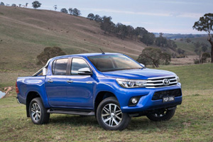 Toyota представила пикап Hilux нового поколения