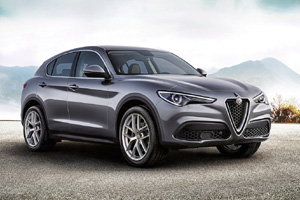 Alfa Romeo представила кроссовер Stelvio с базовым мотором