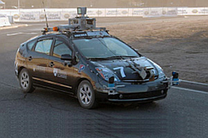 Toyota разработала автопилот для автомобилей