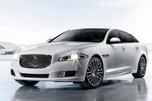 Флагманский седан Jaguar XJ обновился