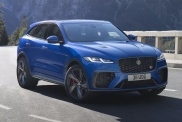 Jaguar освежил «заряженный» кроссовер F-Pace SVR