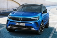 Opel освежила кроссовер Grandland