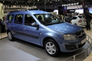 АвтоВАЗ представил модель R90