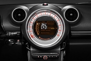 Mini представляет развлекательную систему Mini Connected