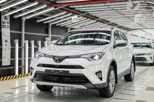 В России начали собирать Toyota RAV4