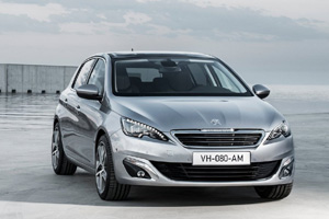 Новый Peugeot 308 оказался очень популярным