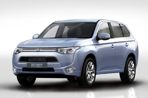 Mitsubishi Outlander PHEV начали продавать в Европе