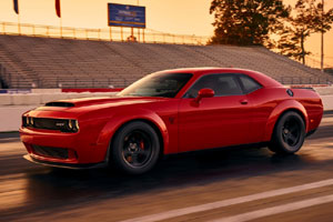 Купе Dodge Challenger SRT Demon готово к премьере