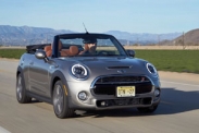 В России начинаются продажи нового MINI Cabrio Cooper S