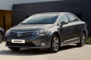 Сколько на самом деле стоит Toyota Avensis 