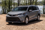 Вэн Toyota Sienna подготовился к путешествиям