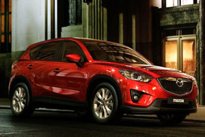 Кроссовер Mazda CX-5 научился тормозить сам 