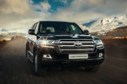 Toyota пересмотрела цены на Land Cruiser 200