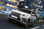 Обновленный внедорожник Lexus GX 460 добрался до России