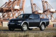 В Европе начинаются продажи удлененной версии Mitsubishi L200