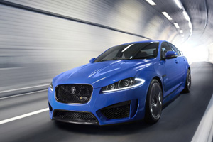 Седан Jaguar XFR-S представлен в Лос-Анджелесе