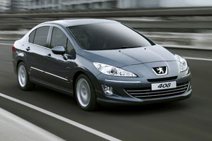 В Калуге выпустили предсерийный седан Peugeot 408