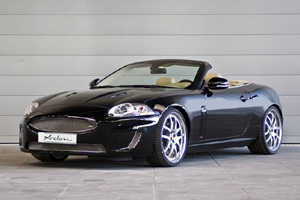 С Jaguar XKR сняли ограничитель скорости