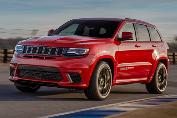 Jeep привез в Россию «заряженный» Grand Cherokee