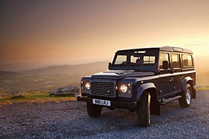 Land Rover Defender - обладатель премии Readers Awards 2009