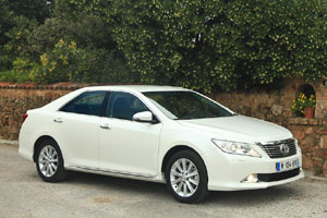 Чего ждать от новой Toyota Camry