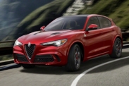 Alfa Romeo представила серийный кроссовер Stelvio