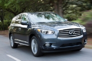 Infiniti JX уже в России 