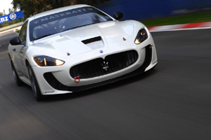 Гоночная версия Maserati GranTurismo