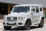 Первые фотографии интерьера нового Mercedes-Benz G-Class