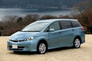 Toyota Wish первые дороботки