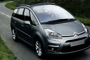 Citroen показал обновленный C4 Picasso 