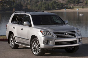 Начались российские продажи обновленного Lexus LX 570