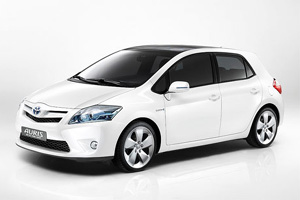 В книгу рекордов Гиннесса записали Toyota Auris Hybrid 