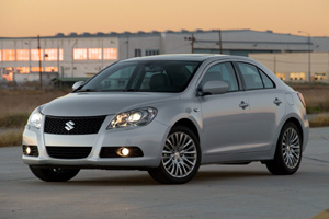 Гибридный Suzuki Kizashi выйдет на рынок в 2011 году