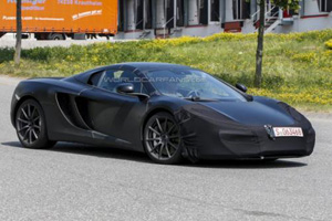 McLaren тестирует обновленный суперкар MP4-12C