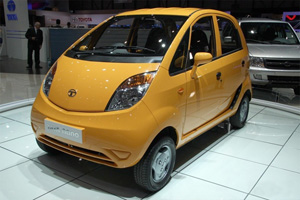 Tata Nano предпочитают в максимальной комплектации