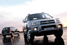 Таганрогский автозавод подписал соглашение с компанией Hyundai Motor о промышленной сборке на своей территории автомобиля Hyundai Santa Fe 2001-го модельного года с учетом рестайлинга, проведенного в 2004 году.