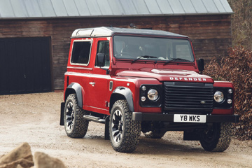 Land Rover выпустил юбилейный Defender