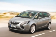 Названы российские цены на Opel Zafira Tourer