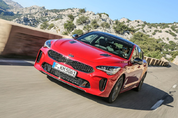 KIA Stinger вошел в тройку финалистов