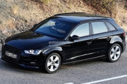 Пятидверный Audi A3 замечен во время тестов 
