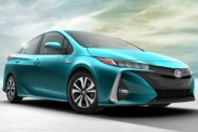 Toyota привезла в Нью-Йорк гибрид Prius Prime