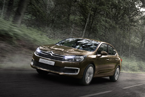 Озвучена стоимость нового седана Citroen C4