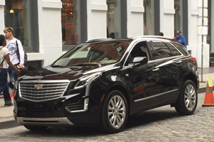 Кроссовер Cadillac XT5 без камуфляжа