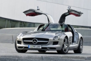 На Mercedes-Benz SLS AMG принимают заказы