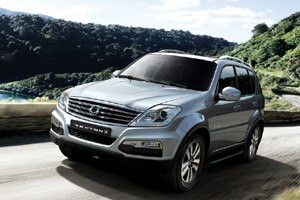 Заднеприводный SsangYong Rexton осенью в России