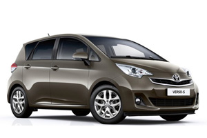 Toyota обновила компактвэн Verso-S