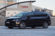 Тест-драйв Chrysler Pacifica: Редкий вид